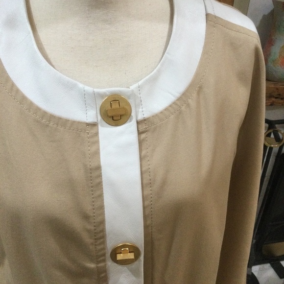 𝅺Anthropologie Leifsdottir Cotton Twill and Leather Coat, Size 8 - Picture 6 of 11